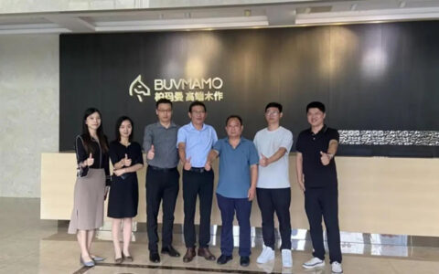 罗浮宫家居集团吕总一行莅临柏玛曼考察