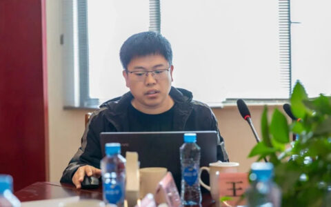 广源培养的第一个博士后