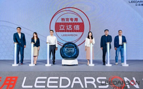 延续教育专用基因，立达信开启教室级居家护眼新时代