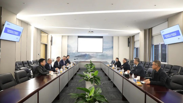 赣州市人大常委会副主任、瑞金市委书记尹忠一行调研得邦