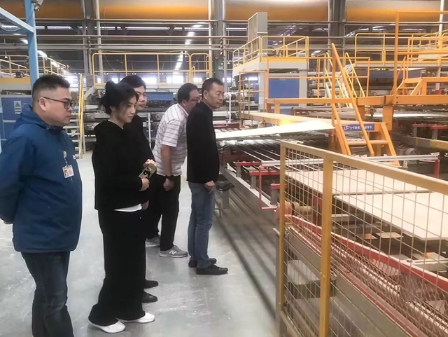 欧神诺总裁吴志雄实地调研两大生产基地