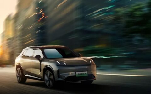 继比亚迪、保时捷后，又一知名车企“倾心”阿克苏诺贝尔合作升级