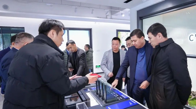 亿合门窗与乌兹别克斯坦吉扎克州政府签署战略合作协议，加快企业“走出去”步伐！