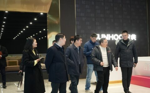 彭州市市长蒋明一行到访双虎集团调研考察