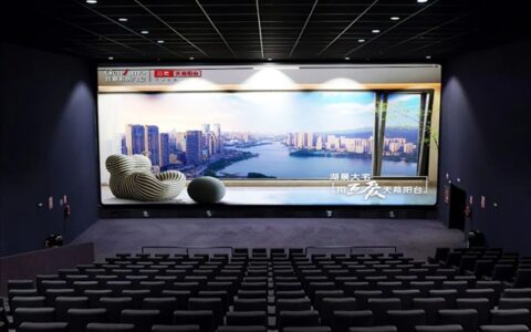 实力上线！亘爱系统门窗霸屏星城各大影院&商圈C位，铸就品牌新高度