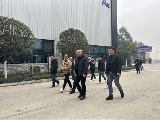 佛山门窗业协会莅临润禾门窗总部参观交流