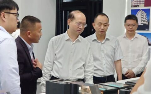携手共进，推动门窗产业腾飞——佛山市领导赴万加门窗国际营销中心开展深度调研