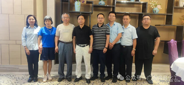 新旧融汇 鸿昌化工博士后工作站迎来新成员