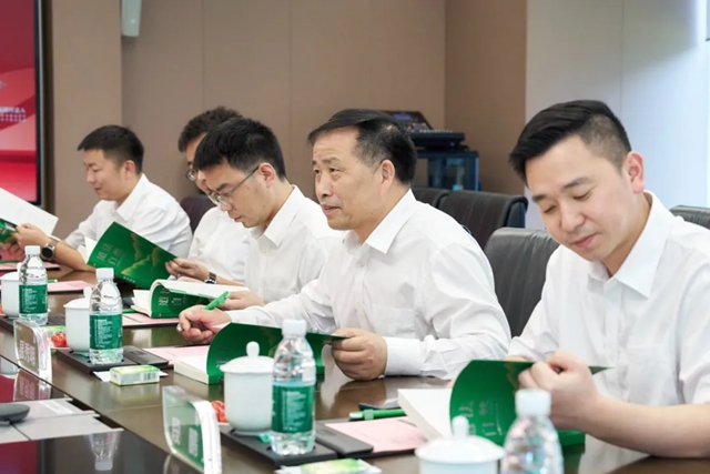 三棵树工业涂料与三一重工签订战略合作协议