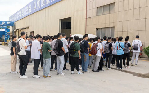 广东药科大学师生参观巴德士：深度体验涂料科技，收获满满！