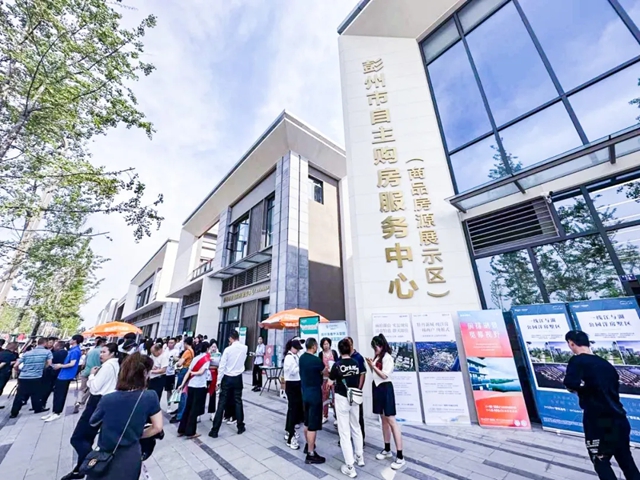 换新更“焕”新，虹润色彩启赋未来建筑生态