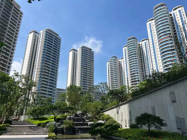 换新更“焕”新，虹润色彩启赋未来建筑生态