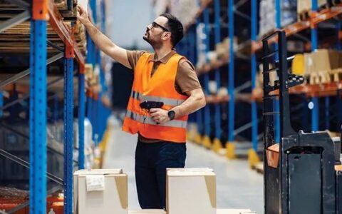 PPG工业涂料供应链仓储安全及效率的涂装解决方案，创新技术保护资产、员工和环境