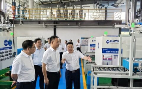 引领行业变革！株洲市委副书记、政法委书记何恩广等领导莅临贵派集团视察与调研