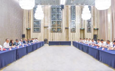 台州市委书记会见法国赛博集团总裁斯坦尼斯拉斯一行