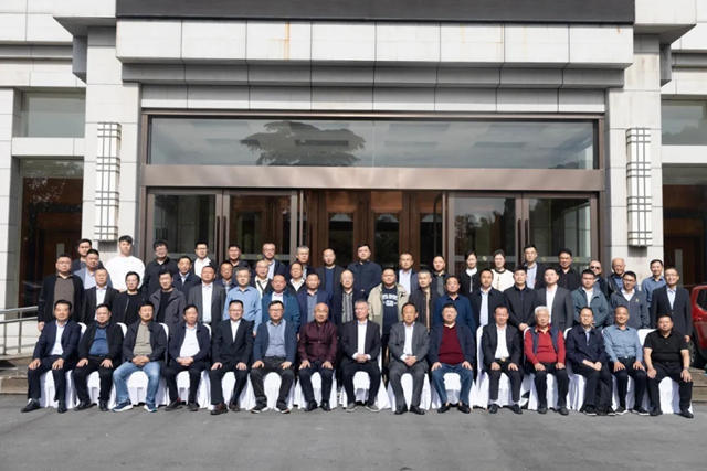 走出困境，继往开来—苏鲁皖涂料行业总裁峰会圆满落幕
