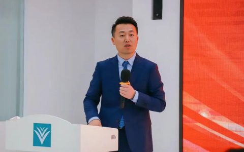 寒冬里的热血！君子兰漆助力合作伙伴逆风前行