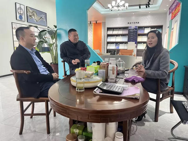 美涂士副总裁走访市场