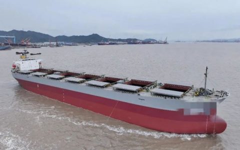 德威涂料成功涂装远洋船舶 打破国外垄断助力全球减碳