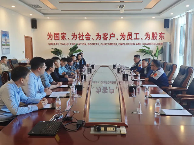 李卫国督战双过半目标：东方雨虹以技术链、服务链、生态链锻造攻坚铁军