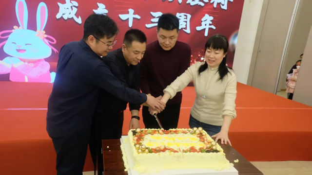 “女强人”不是标签，而是追求——七彩建设北京分公司副总经理闫东旭专访