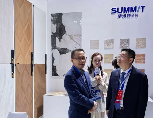 新明珠绿材x萨米特瓷砖 | 闪耀哈尔滨国际经济贸易洽谈会，彰显佛山制造硬核实力