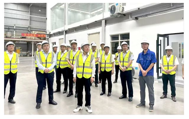 北新建材召开海南北新项目交接会