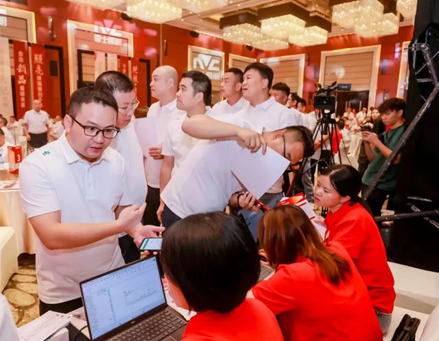 雷士照明金选系列：以品牌普惠撬动下沉市场百亿新赛道