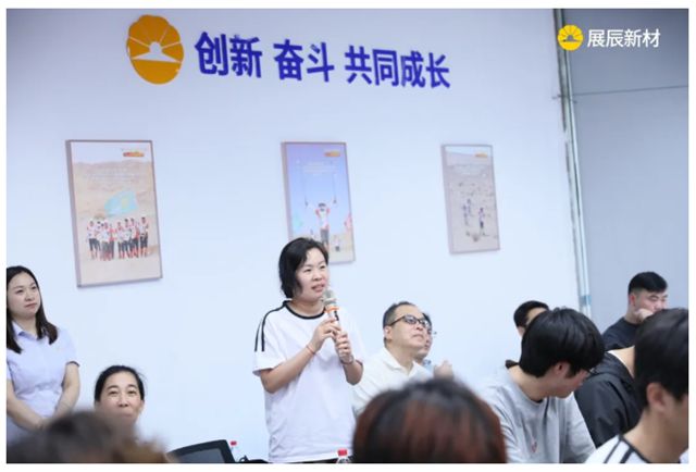 南京林业大学家居学院师生赴展辰新材上海工厂参观交流！