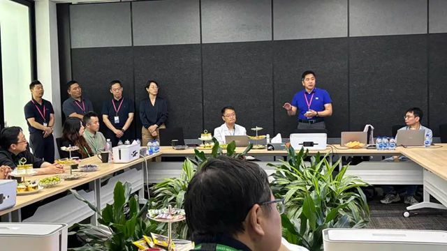 PPG金属建材涂料亮相华东院，上海幕墙顾问专家参访PPG张家港创新应用中心