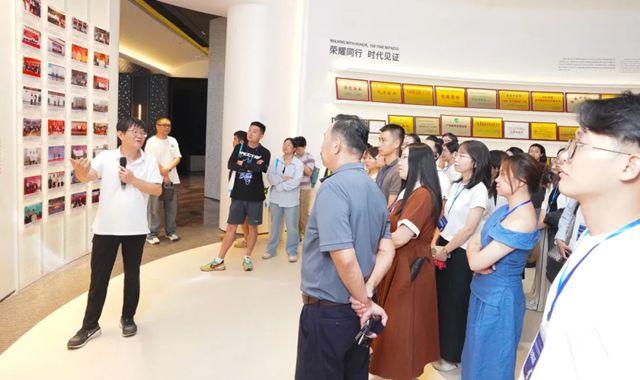 旭日集团总经理宁红军受邀为国家艺术基金2025年艺术人才培训项目授课