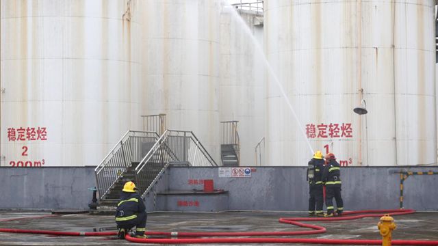 三峡油漆开展危险品库泄漏事故应急救援演练 提升应急处置能力