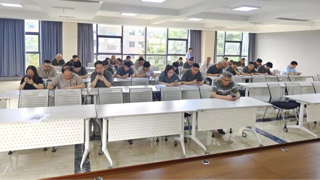以查促学 以考强能 三峡油漆筑牢安全生产双防线