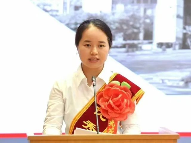 嘉宝莉 | 榜样的力量——李晓敏