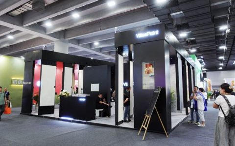 高调亮相建博会 Villae paint凭什么成为艺术漆黑马