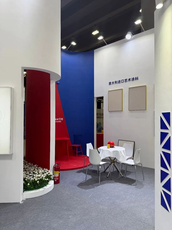 建博会盛大启幕，兰铂展馆人气火爆