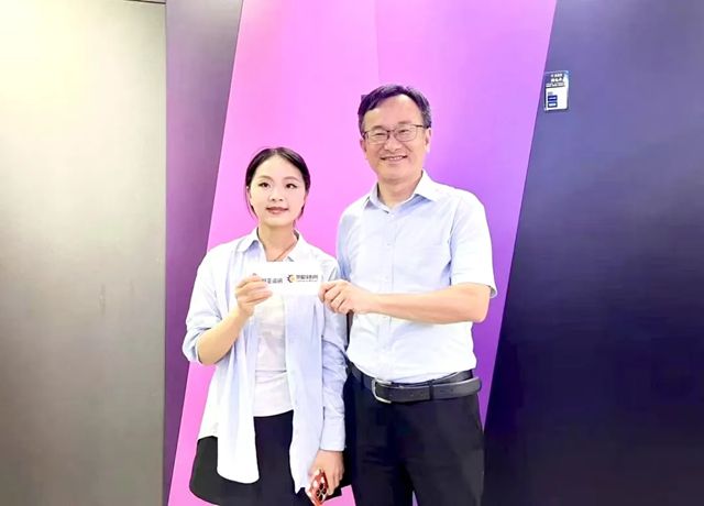 紫荆花亮相2025中国广州建博会