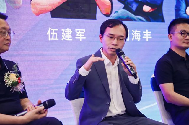 Novacolor携手巴德士燃炸2025广州建博会