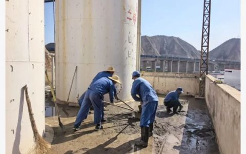 西北永新 | 党员带头讲奉献 罐区地面换新颜