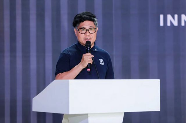 “纪念绿水青山就是金山银山理念提出20周年暨新时代家居发展座谈会”隆重举行，展辰新材荣膺多项行业唯一殊荣！