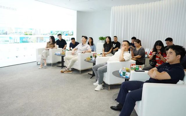 日丰卫浴X广州智工匠集团，一场产品创新与整装生态协同的战略对话