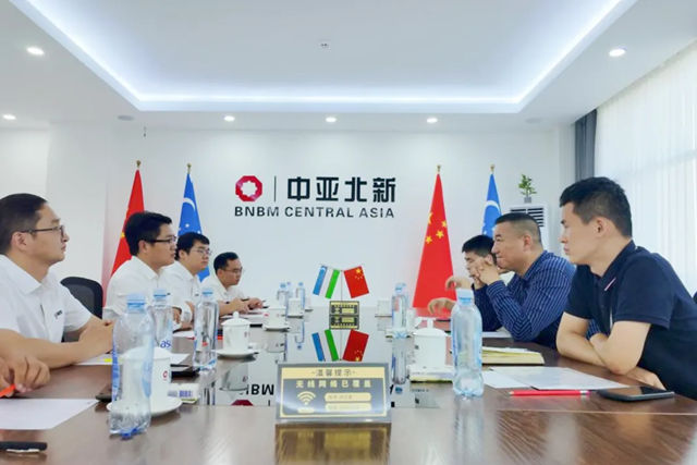中国驻乌兹别克斯坦大使馆商务参赞孙岩赴中亚北新调研指导