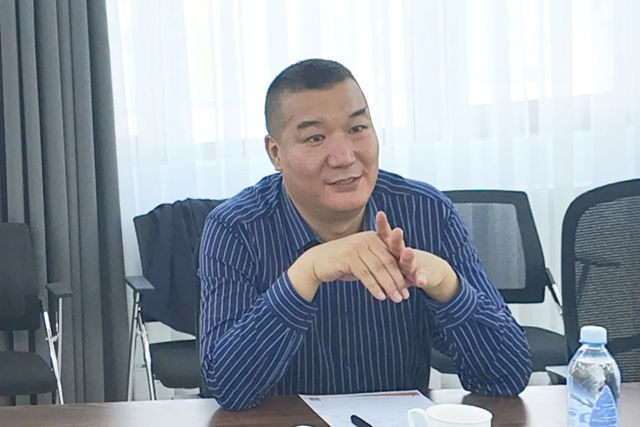 中国驻乌兹别克斯坦大使馆商务参赞孙岩赴中亚北新调研指导