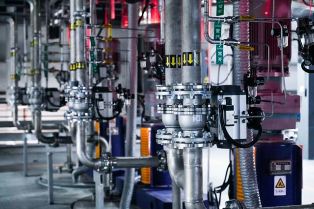 北新嘉宝莉立体式自动化多彩产线试产成功