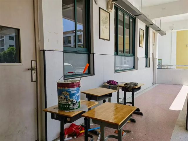 嘉丽士商装水漆助力路桥二中焕新，守护校园美好
