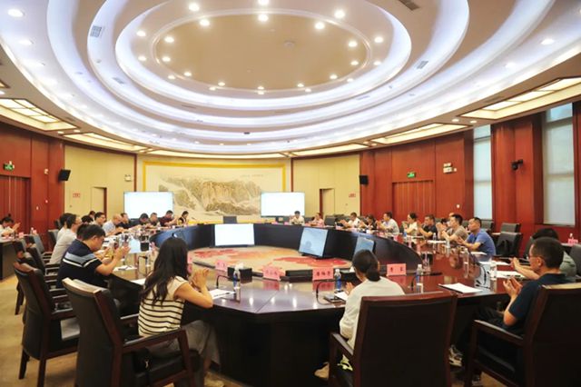 固克绿色修缮受邀出席既有建筑改造与城市更新专委会！以专业之力，共筑焕新蓉城！