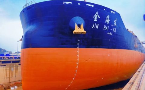 硅护深蓝 韧行致远——双瑞涂料有机硅防污漆助力“金海发”轮破浪启航