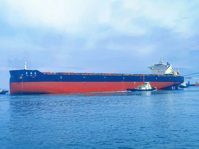 硅护深蓝 韧行致远——双瑞涂料有机硅防污漆助力“金海发”轮破浪启航