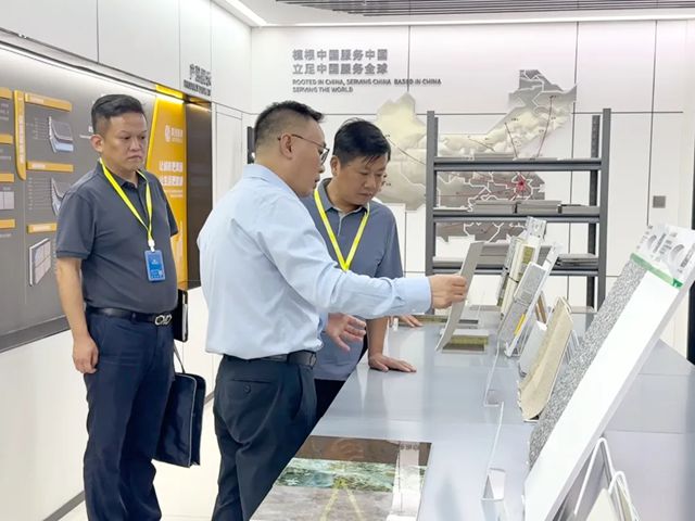 淮南市潘集区区长李国柱一行莅临鳄鱼尼卡集团，共探绿色转型新篇