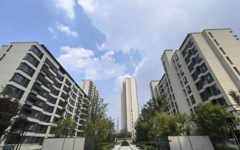 七彩优涂荣获 保利云禧三期一标段“优秀合作方”